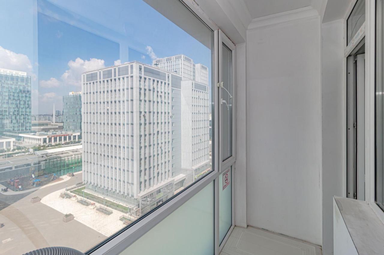 Mangilik Apart Apartamento Astana Exterior foto