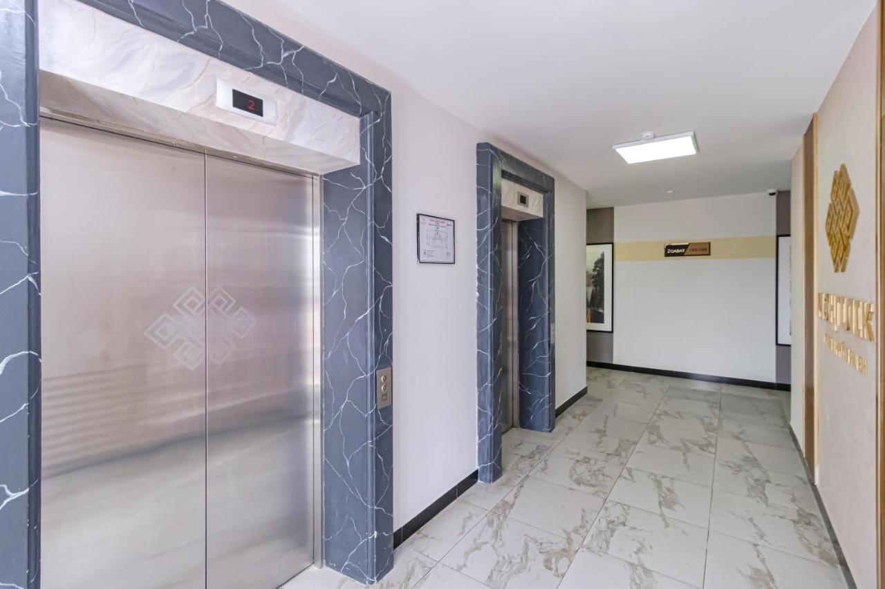 Mangilik Apart Apartamento Astana Exterior foto