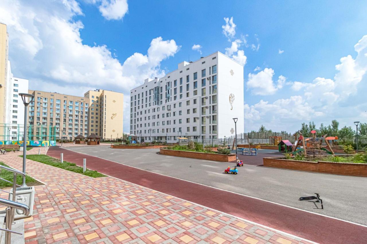 Mangilik Apart Apartamento Astana Exterior foto